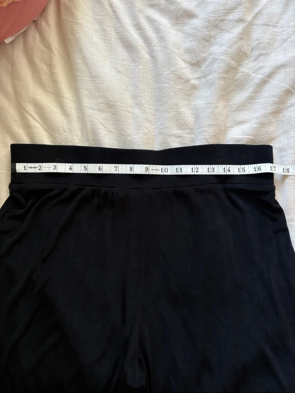 Chicos Wide-Leg Stretch Pants - Picture 13 of 13